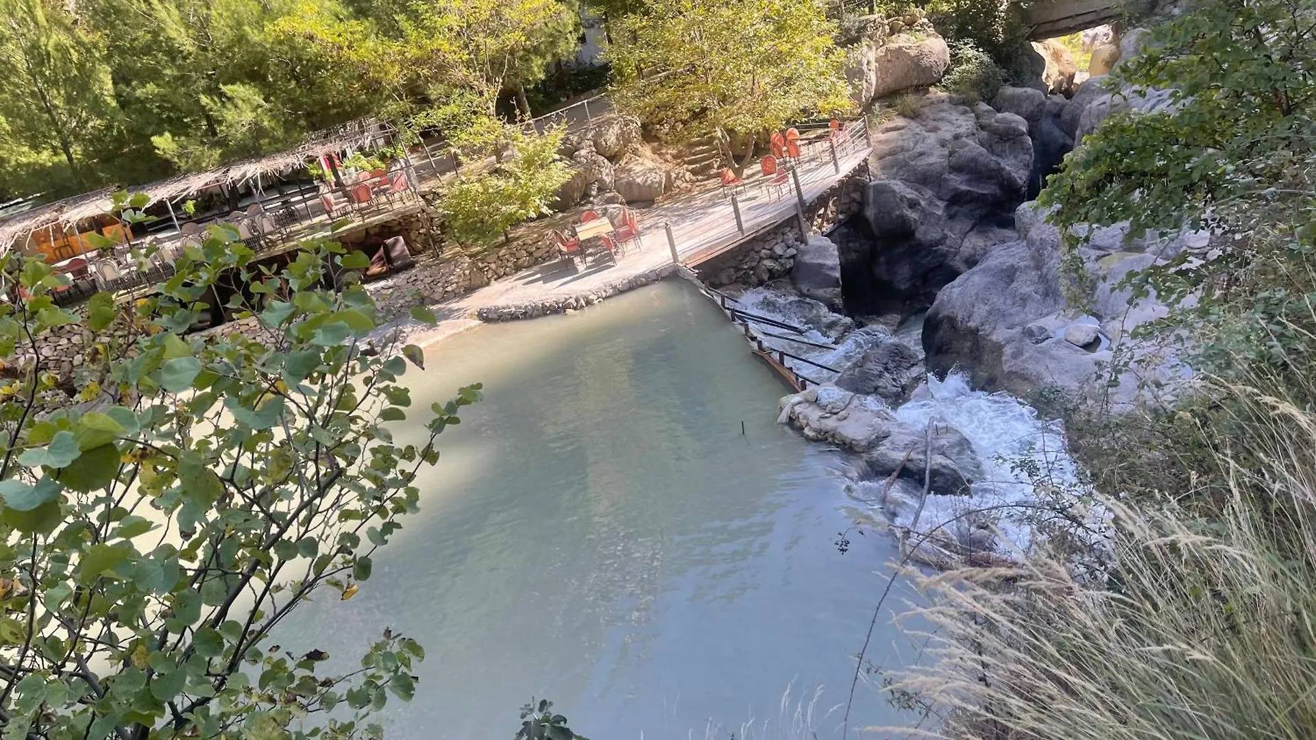 Отель Bovilla Canyon Тирана